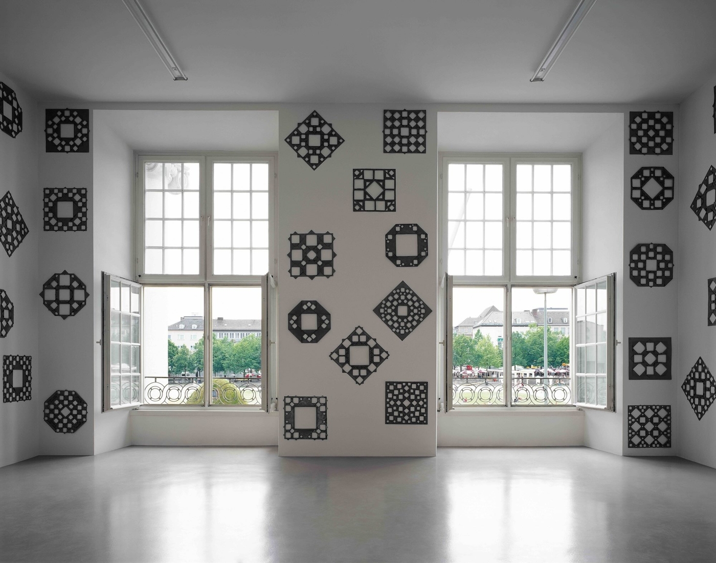 Stanza nel momento, documenta IX, Museum Fridericianum, Kassel, 1992 , Photo © Attilio Maranzano